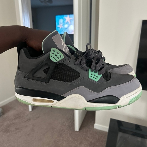 Jordan Athletic Shoes in Gray and Mint - Picture 2 of 4